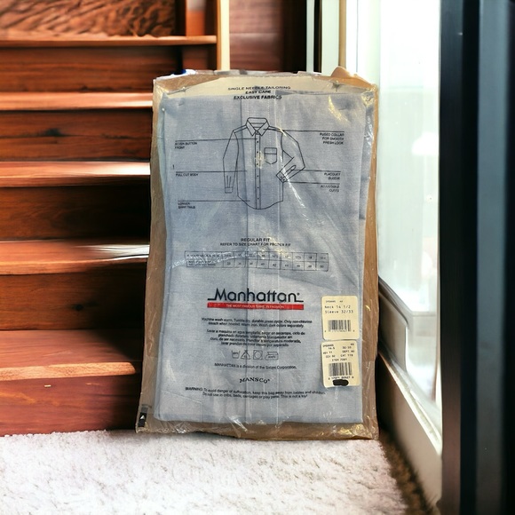 Manhattan Men's Lightweight Button Front Dress Shirt Long Sleeve Blue Size 14.5 - Picture 2 of 7